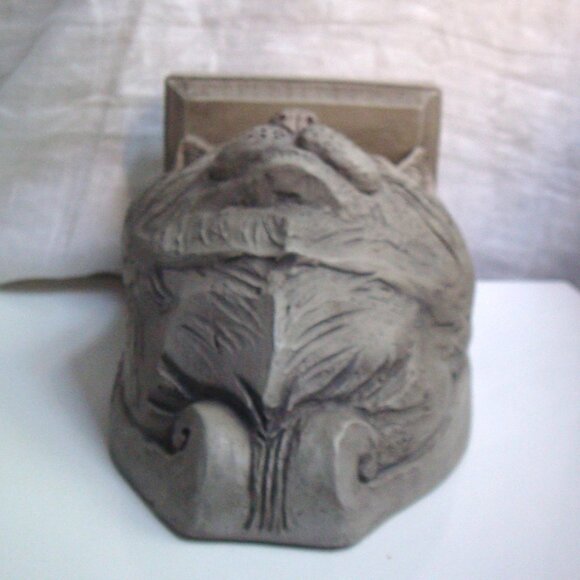 Artist TELLE M. STEIN Blue-Eyed Cat Feline Face 3D Wall Shelf Whimsical Decor - Picture 5 of 11